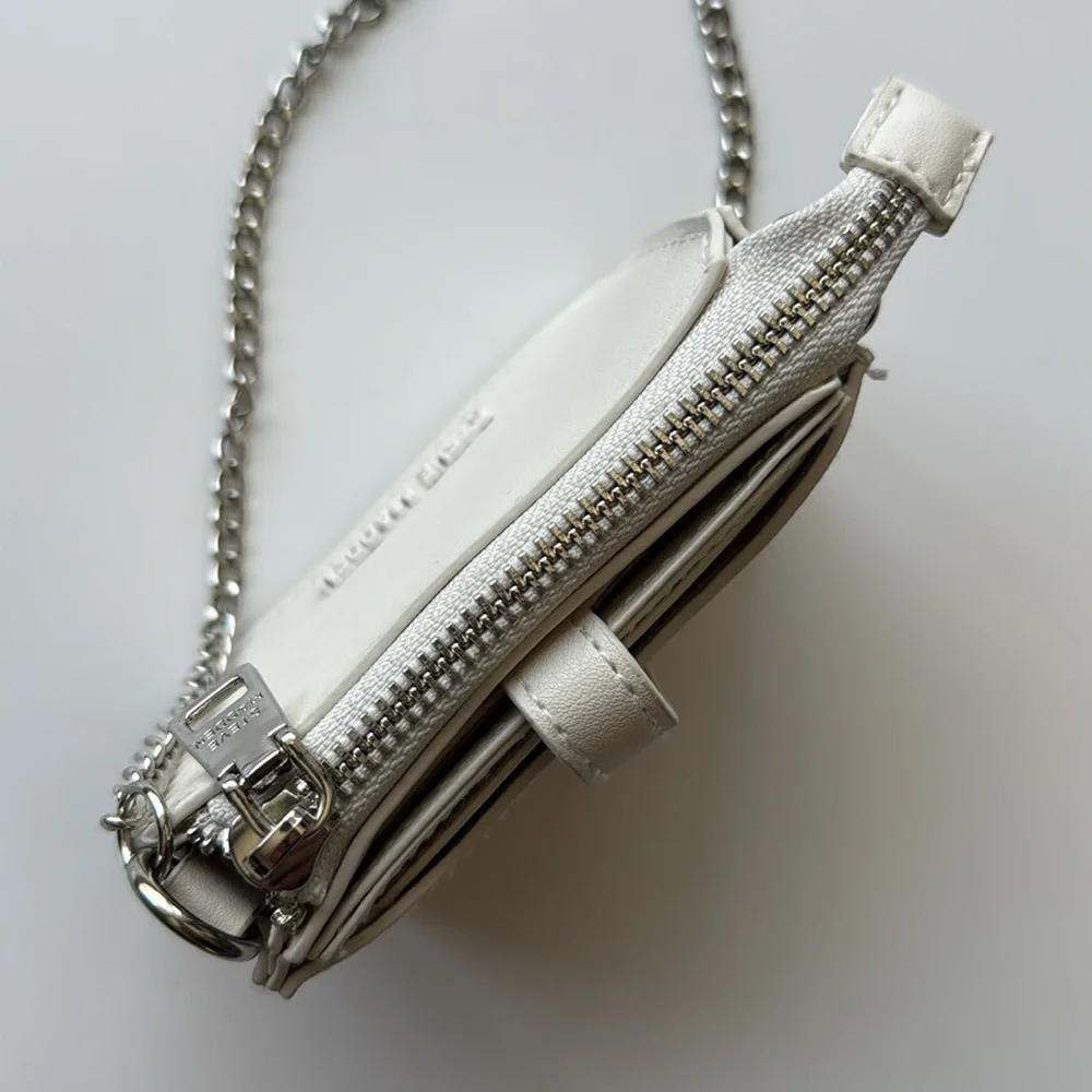 Steve Madden White Micro purse with crossbody chain - Picture 4 of 10